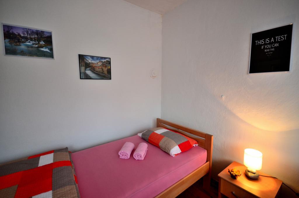 Guest House Конич Екстериор снимка