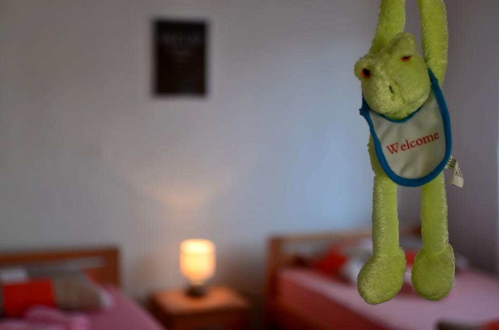 Guest House Конич Екстериор снимка